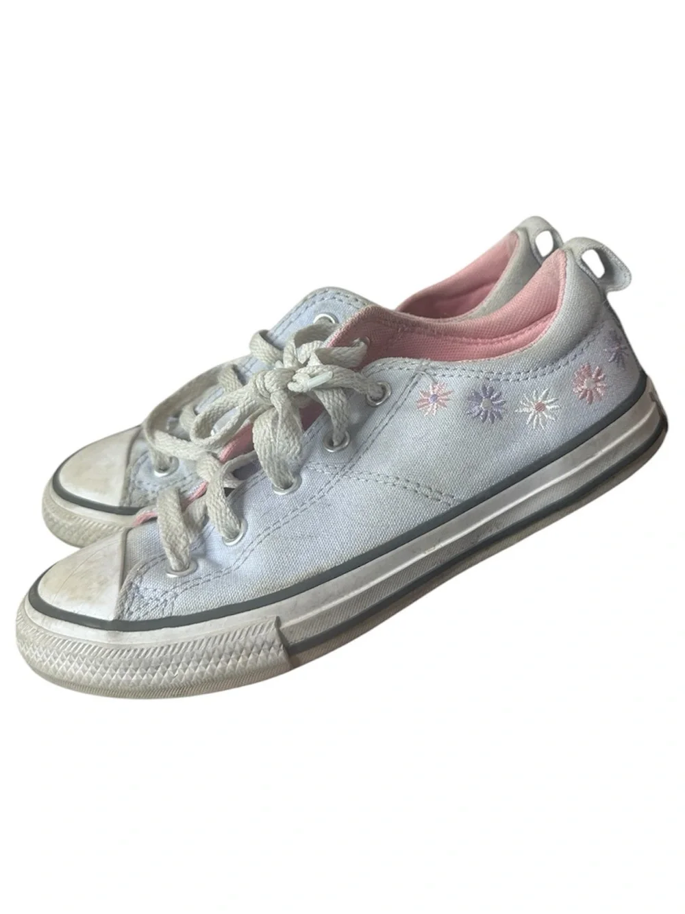 Converse Little Girls Floral Embroidered Shoes Size US 2